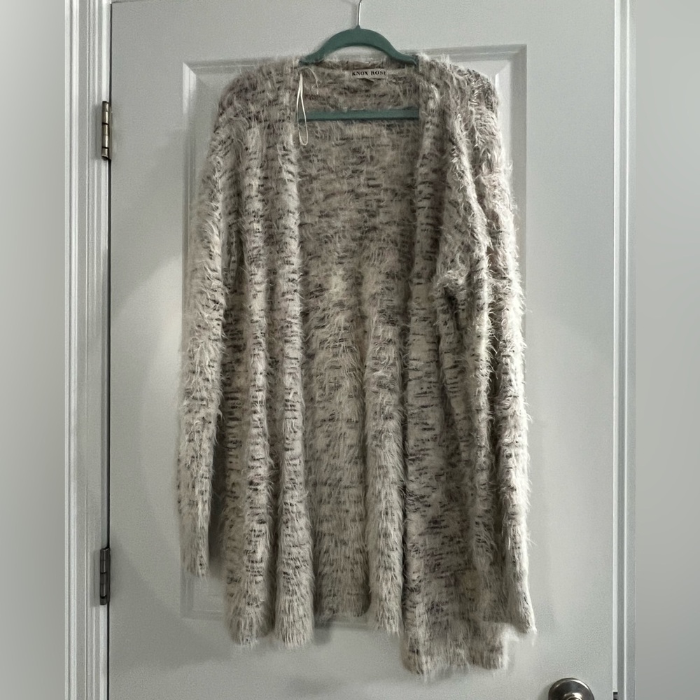 Women’s Knox Rose Cardigan.